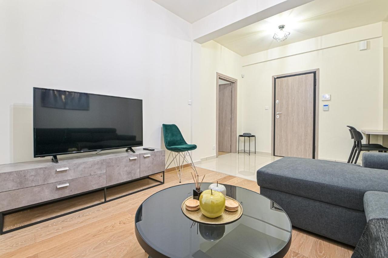 Areos Comfort Living Apartment - Alexandras Ave 72 Athena Bagian luar foto